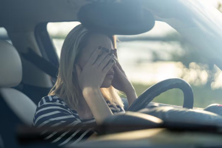 Orang yang Menangis di Mobil: 10 Sifat Tak Terduga yang Terungkap