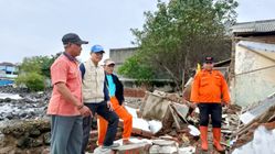 Gelombang Pasang Rusak Tanggul, Warga Patimban Minta Pemerintah Bangun Tanggul Tahan Lama