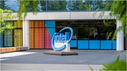 AS Setuju Ambil 10 Persen Saham Intel, Nilai Rp162,3 Triliun