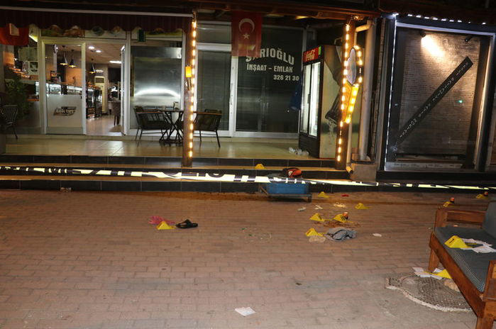 Oda başkanı 2 kişiyi öldürdü! Pastane kan gölü!