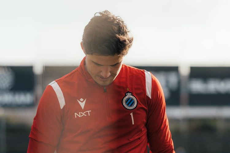 Siapakah Senne Lammens, Kiper Muda Belgia yang Diburu Man United?