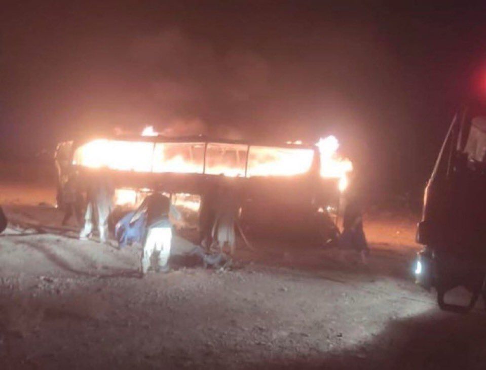 Tragedi Bus Pengungsi di Afghanistan, 79 Tewas Akibat Kecelakaan dan Kebakaran