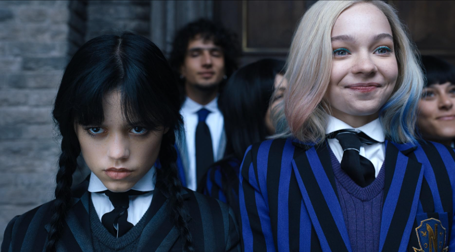 Profil Emma Myers, Aktris Sahabat Wednesday yang Ternyata Introvert!