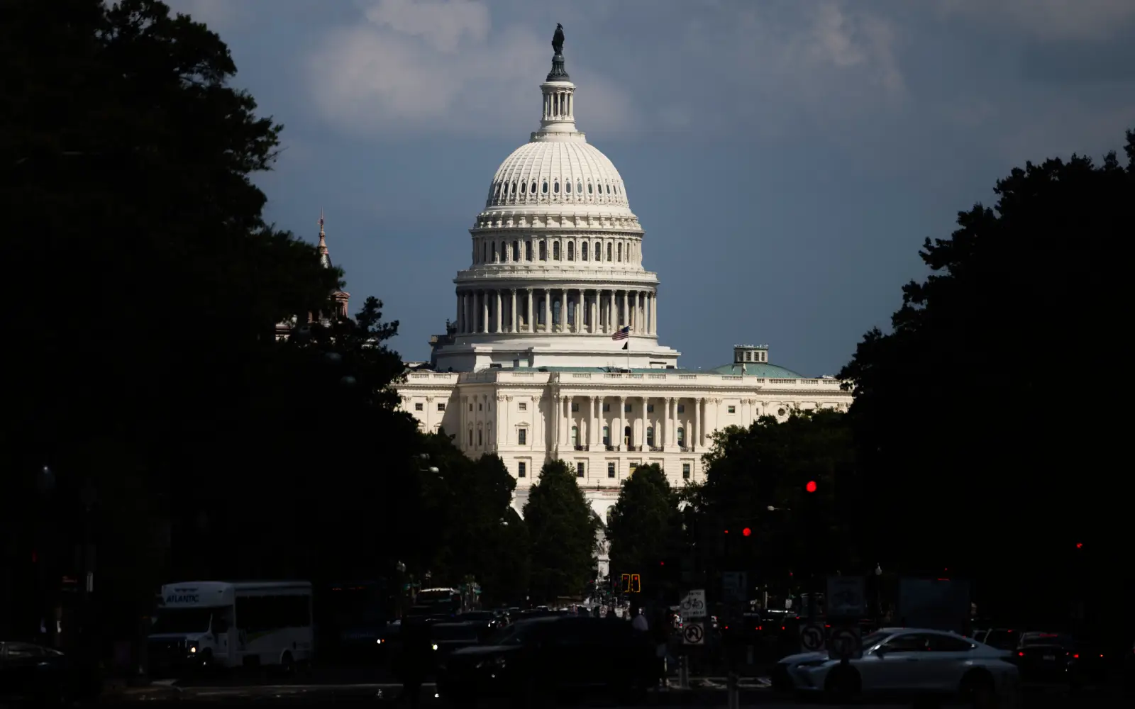 US Economy in Peril as Shutdown Halts Key Data Flow