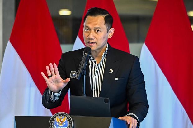 AHY: DPR Diminta Buka Gerbong Khusus Perokok, Ada yang Lebih Penting