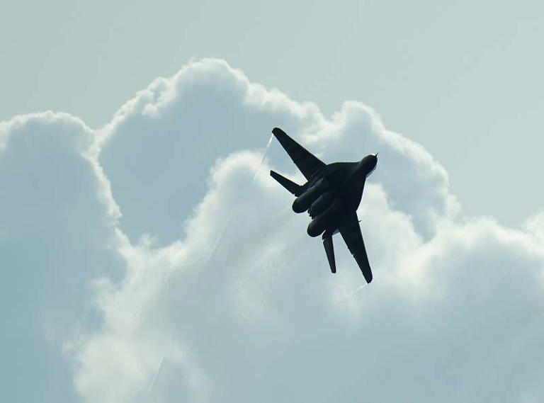 RFE/RL: Maďarsko vyšetřuje krádež komponentů z vyřazených stíhaček MiG-29