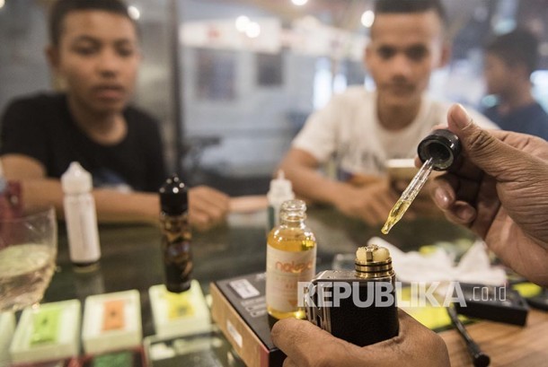Dilarang di Singapura, Gimana Nasib Vape di Indonesia? 3 AA1L4zc1