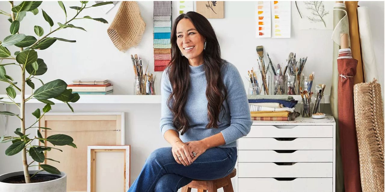Joanna Gaines’ garden patio is a masterclass in color – this simple scheme looks beautiful anywhere