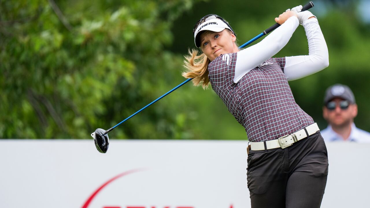 Brooke Henderson shares lead at CPKC Women's Open heading into final round