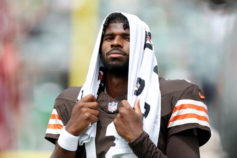 Browns slammed for Shedeur Sanders treatment as NFL fans spot in-game change
