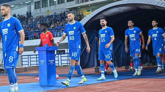 Bojan Hodak: Persib Hadapi Tekanan Berat saat Melawan Persib