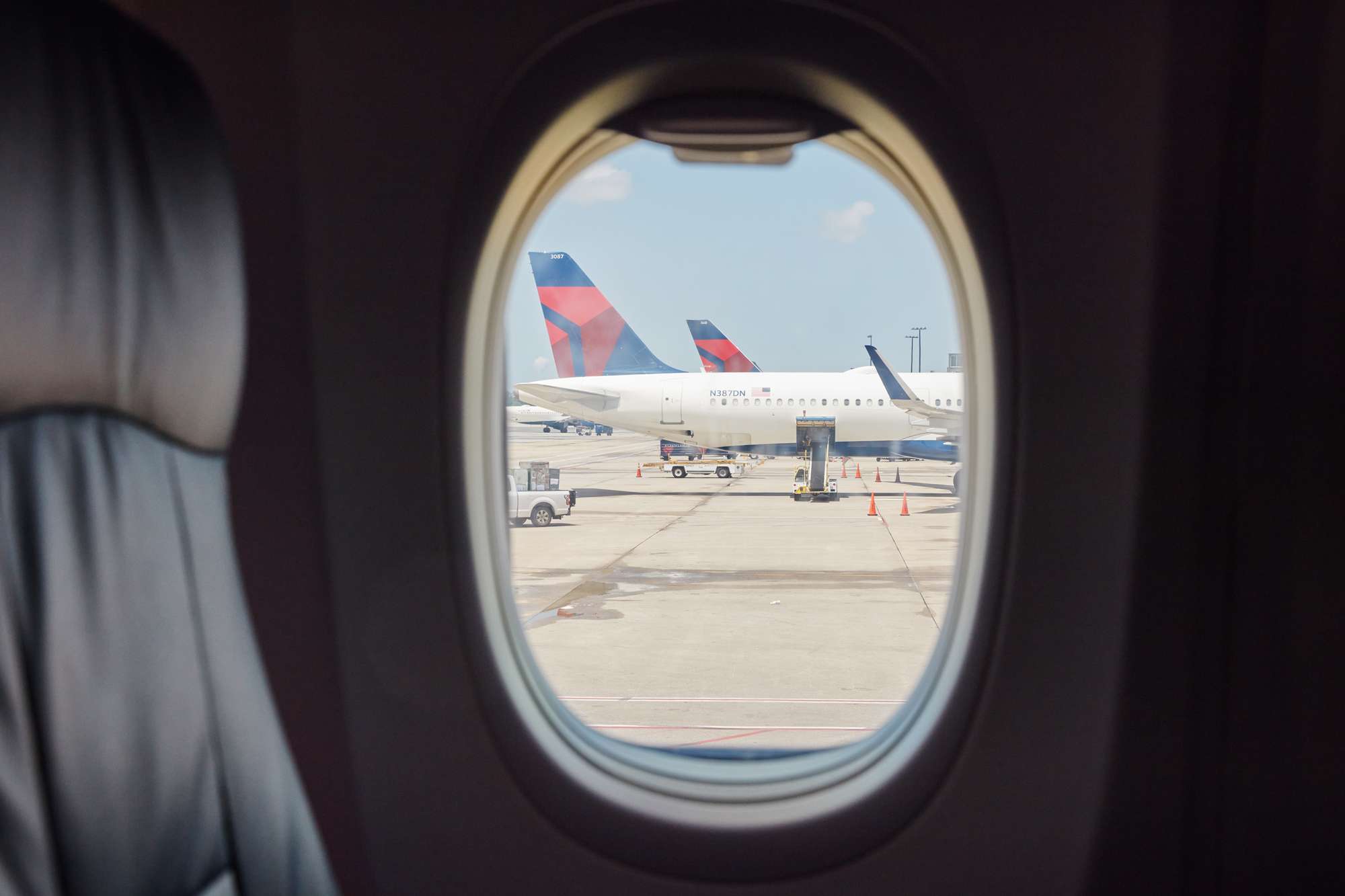 The Real Reason Airplane Window Shades Must Be Up at Takeoff and ...