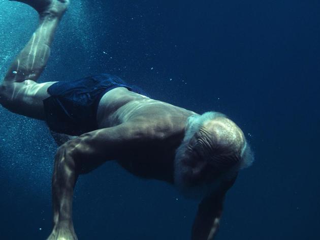 Gangerl bei einem seiner geliebten Tauchgänge in der Südsee.