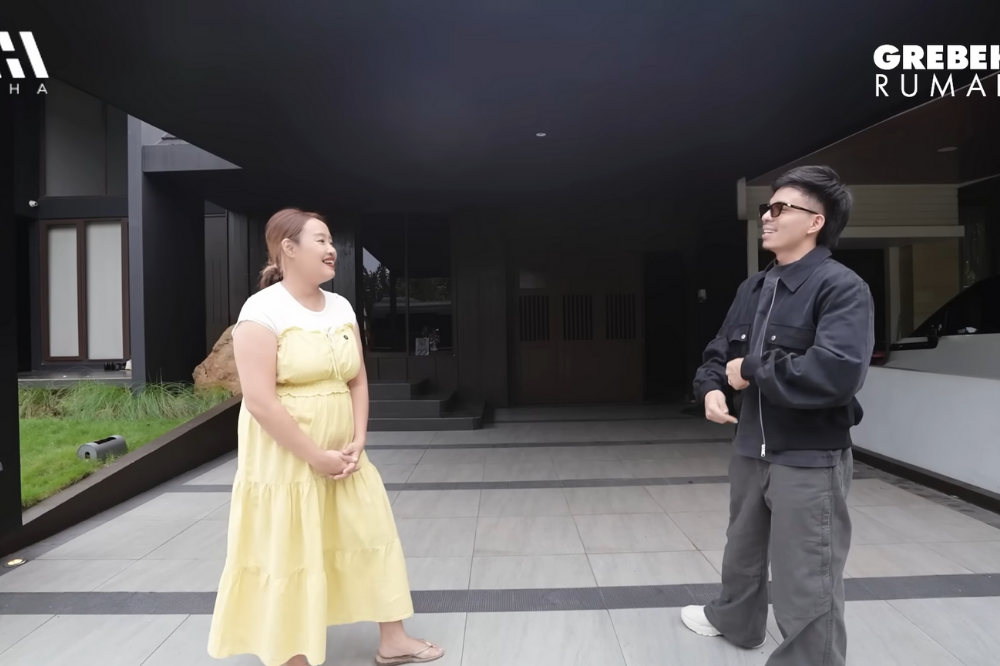 7 Fakta Menarik Uang Sewa Rumah Pinkan Mambo, Hanya 2 Juta Per Hari