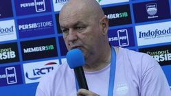 Janjikan Serangan Lebih Efektif, Bojan Hodak Komentari Dua Gol Persib yang Gagal
