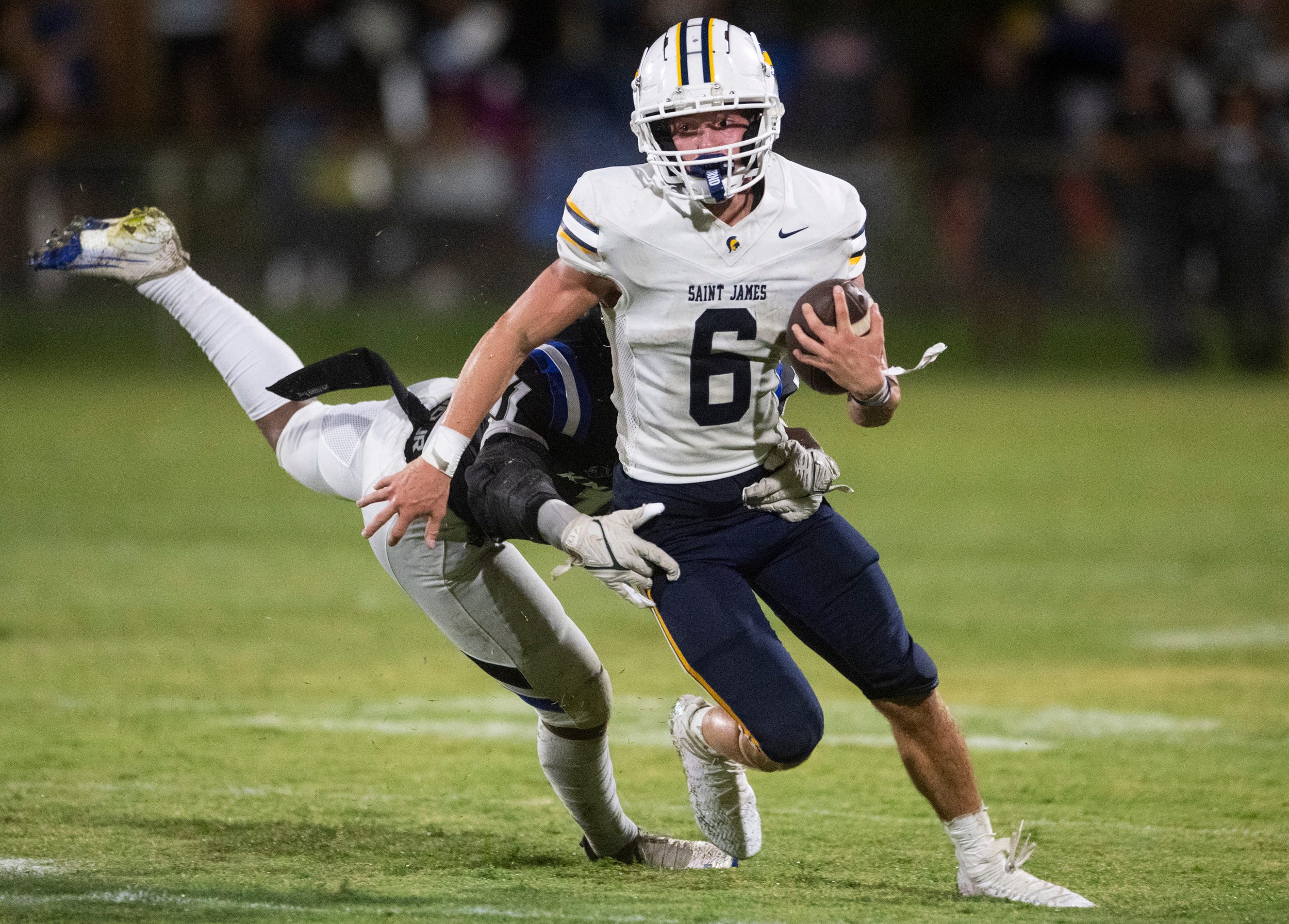 Saint James football set to host inaugural Alabama and Auburn Legends Camp