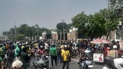 Demo 25 Agustus, Lurah Manggarai Selatan Dikeroyok karena Diduga Anggota DPR