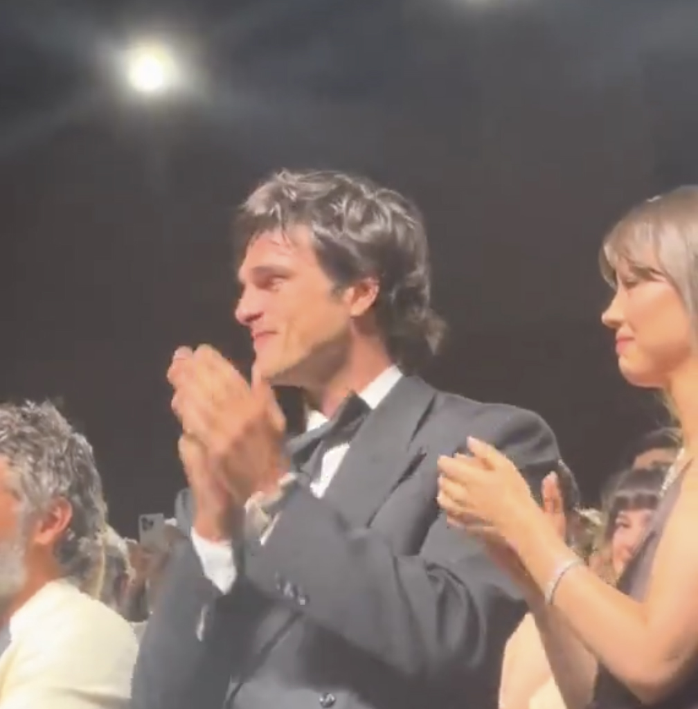 Jacob Elordi breaks down in tears during 13-minute standing ovation at ‘Frankenstein’ premiere