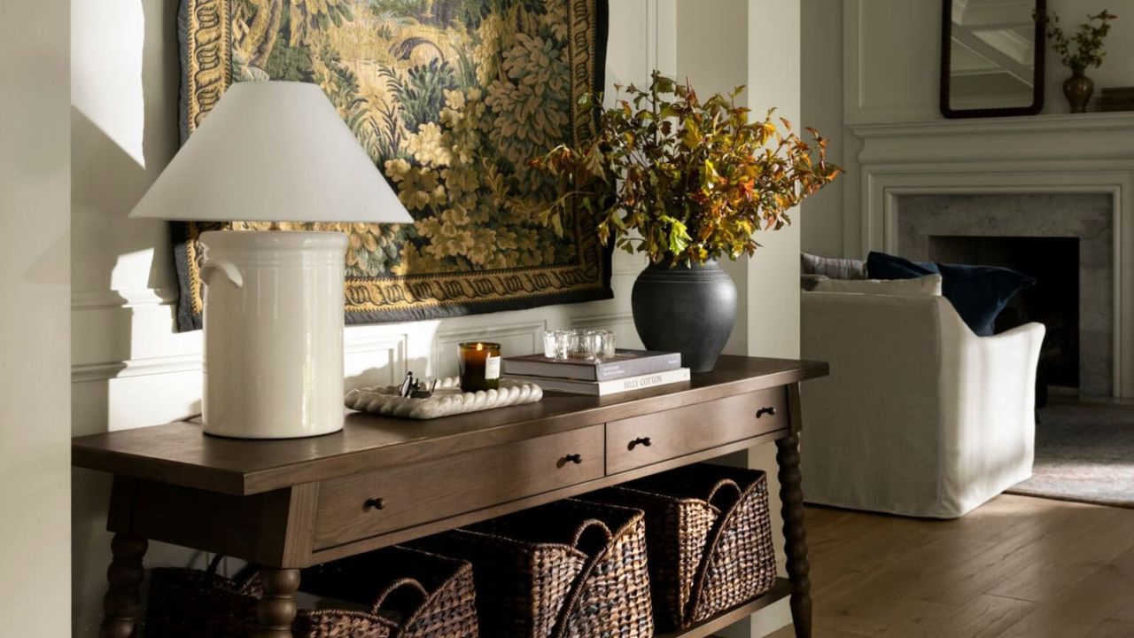 These are the 5 easy tips you need to follow to make your entryway look ...