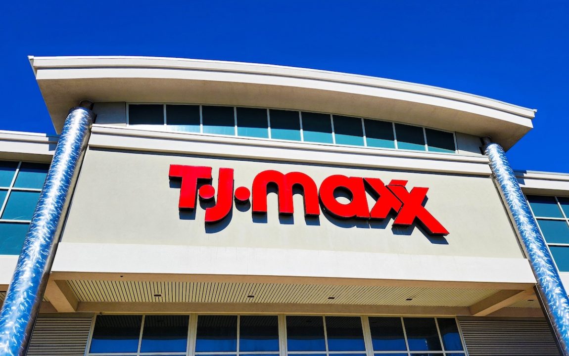4 T.J. Maxx Clearance Secrets Revealed by an Employee
