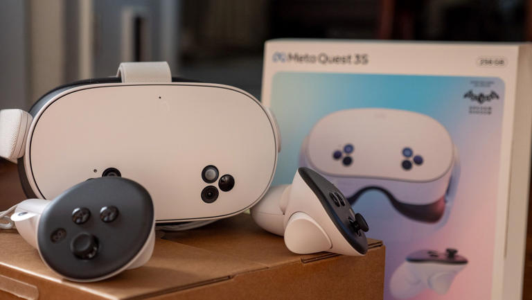 Windows on Arm PCs can now connect to Meta Quest — Microsoft sneaks out ...