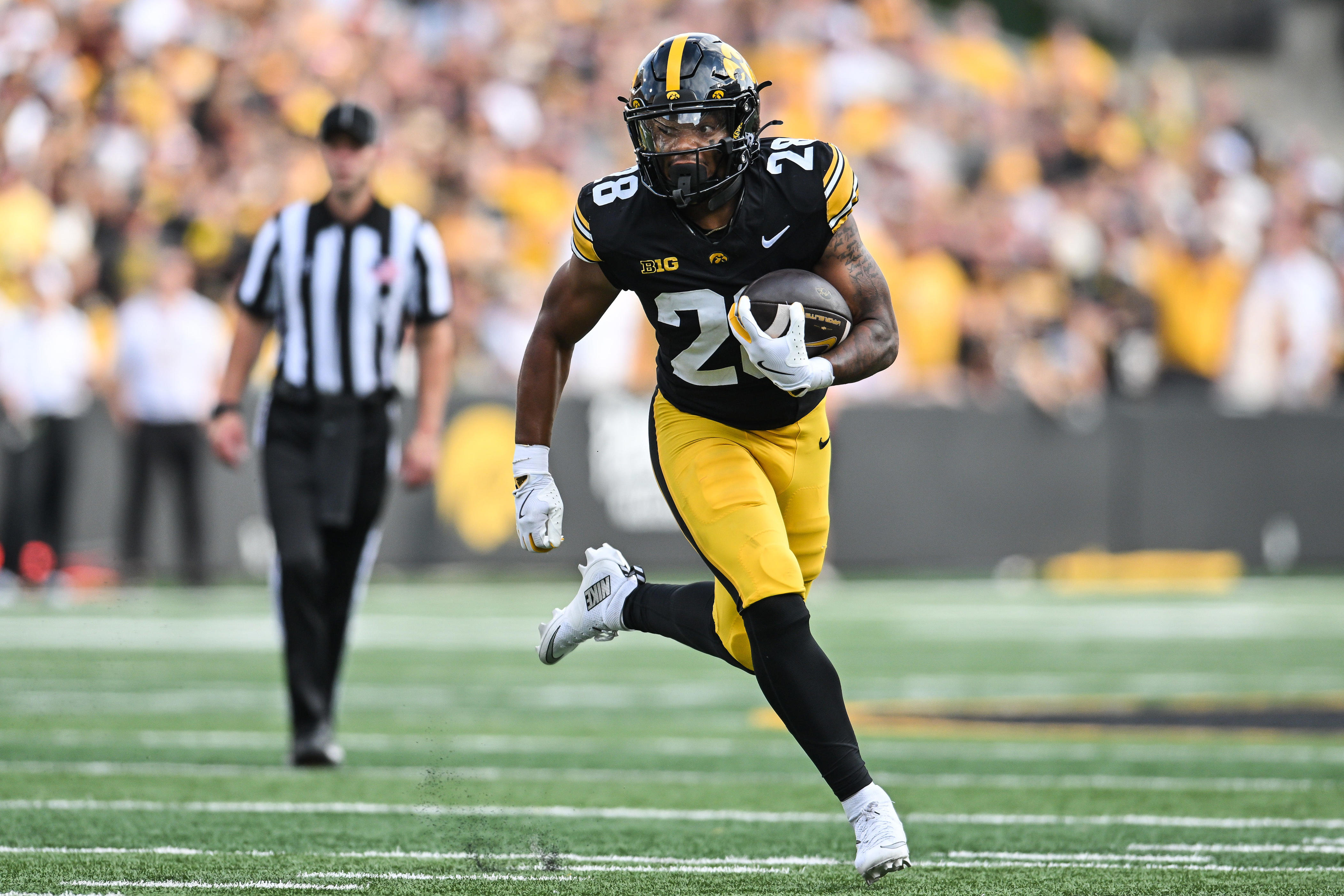 Iowa football shares injury updates with radio broadcast crew