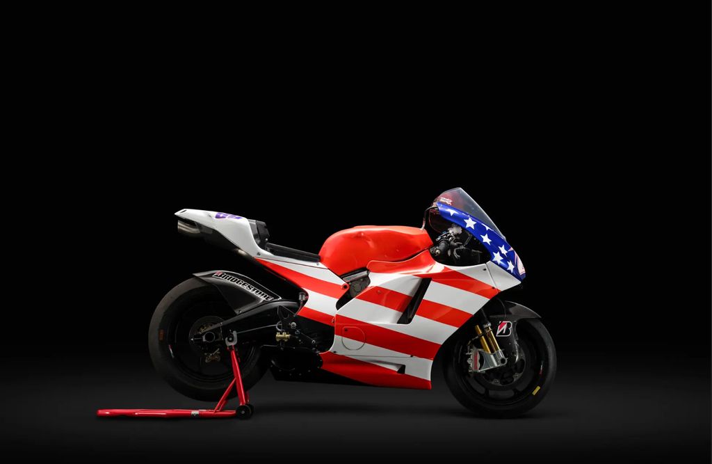 Ini Kenang-kenangan Nicky Hayden Ducati GP8 Ternyata Laku Lebih Mahal Dari Yang Akan Kau Percaya