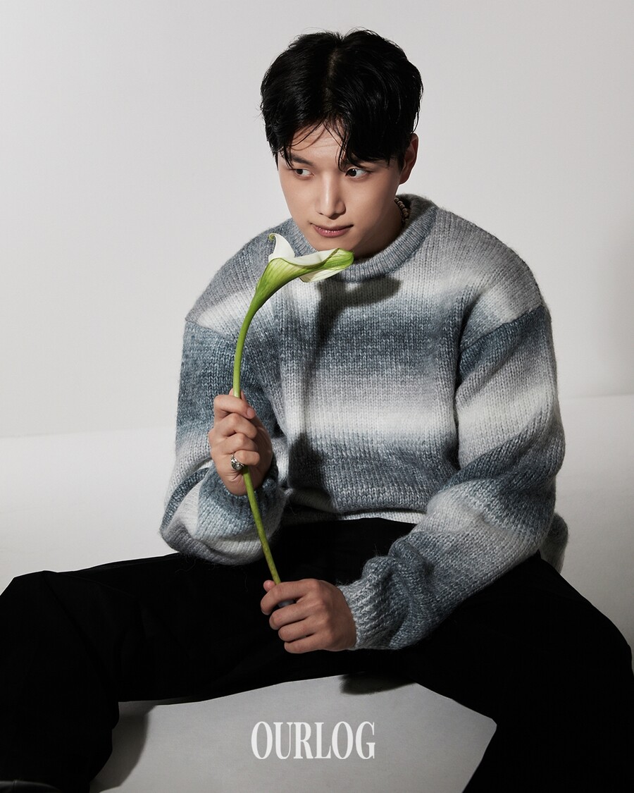 모델 뺨치네…'모솔연애' 지수·재윤, 화보 찍었다 '누나-동생 관계성'