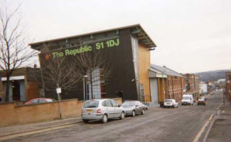 18 photos showing Sheffield landmarks destroyed by fire, including ...