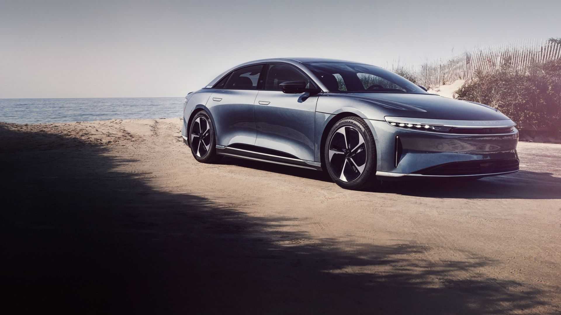 2021 - 2026 Lucid Air (40)