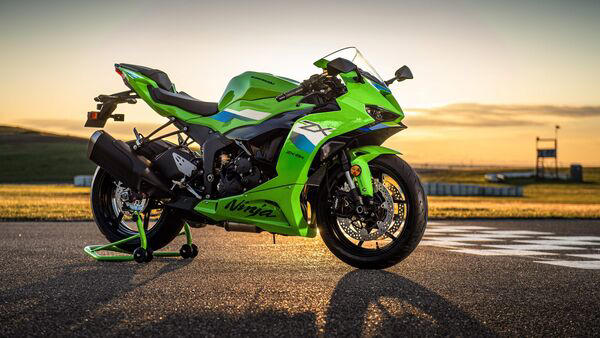The 2026 Kawasaki Ninja ZX-6R arrives with a price hike of ₹60,000 ()