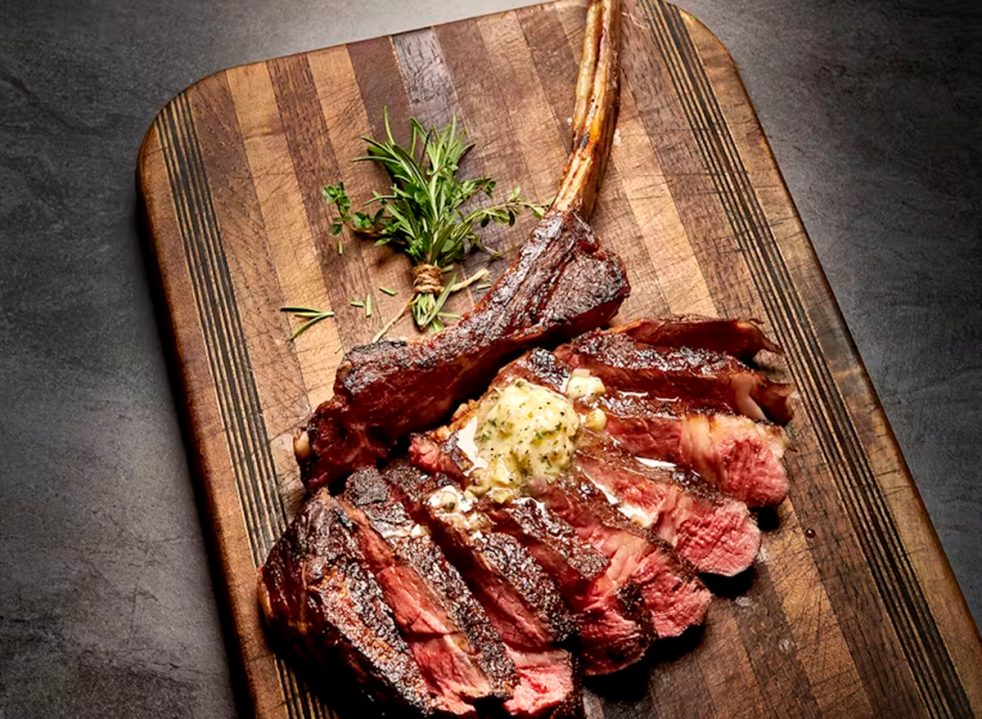 5 best hand-cut ribeye dinners at famous steakhouse chains
