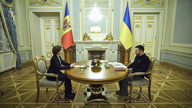 EU resists 'difficult' decoupling of Ukraine and Moldova's accession bids