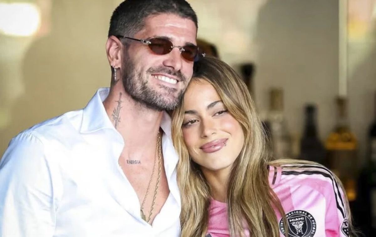 Tini Stoessel deja entrever su casamiento con Rodrigo de Paul durante su show en Tecnópolis