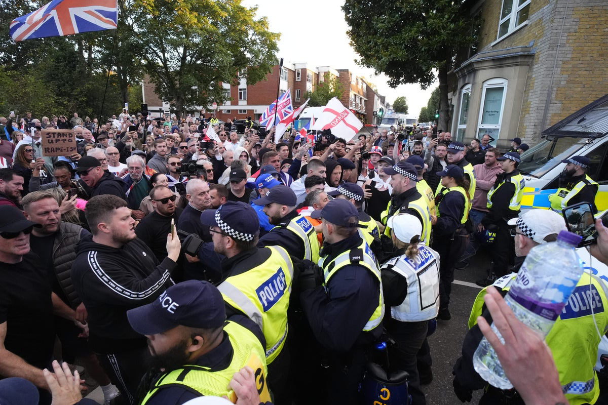 Police dealt with more than 3 000 protests in three months over the summer Police dealt with more than 3 000 protests in three months over the summer