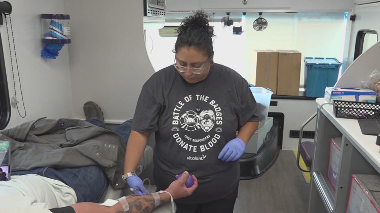 Midland first responders compete in blood drive Midland first responders compete in blood drive