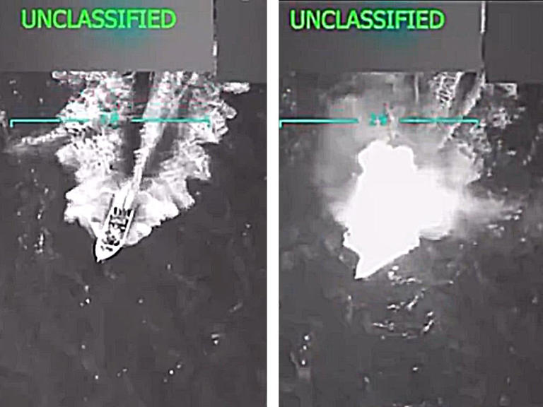 Momento en el que EU destruyó narcolancha venezolana.