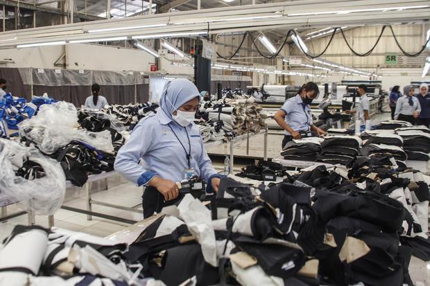 Anomali Industri, Manufaktur Tetap Tahan Hadapi Ramadan dan Lebaran