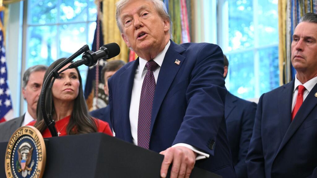 LIRE LA SUITESANT DE TRUMP ENTRE RUMEURS PERSISTANTES ET visual data 5