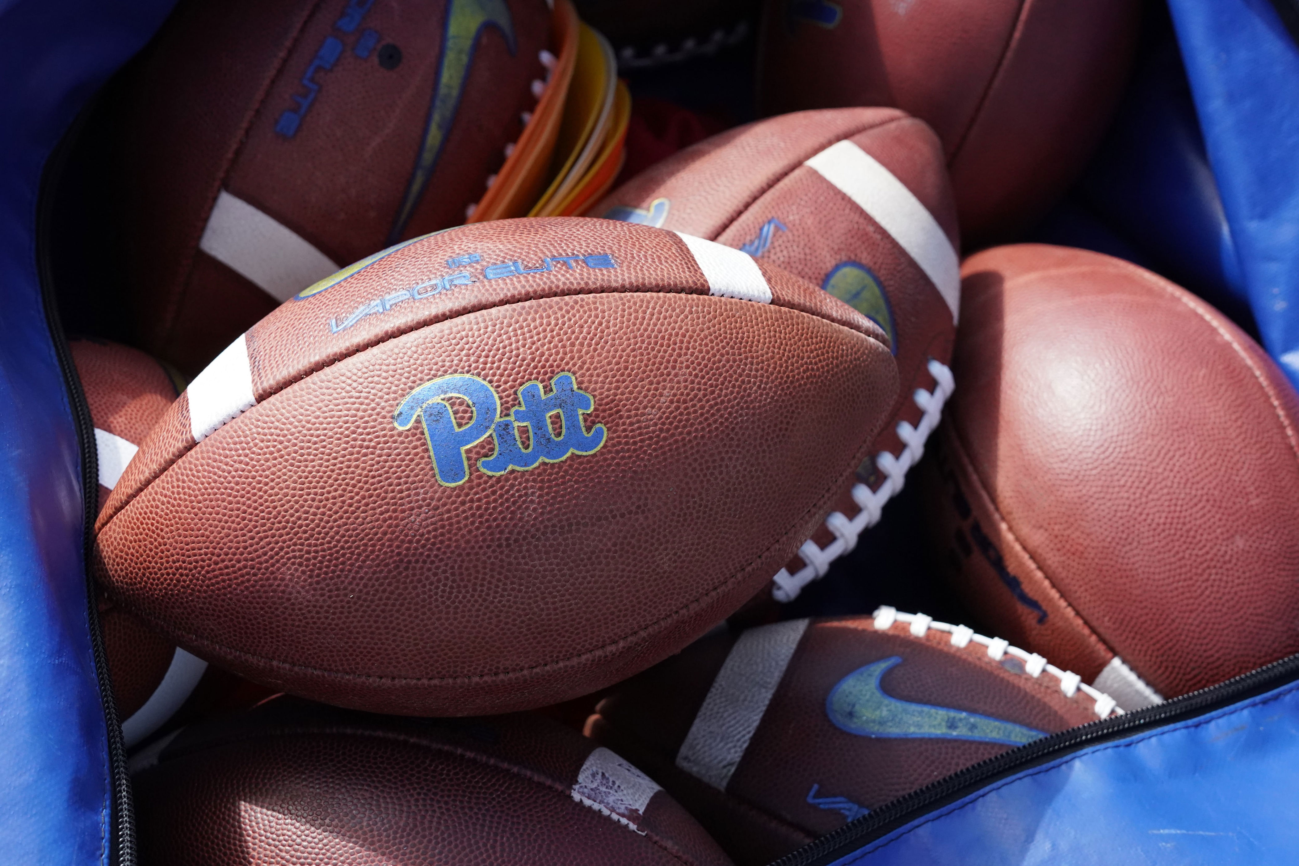 Pitt Panthers riding win streak into first game against Stanford since 1922