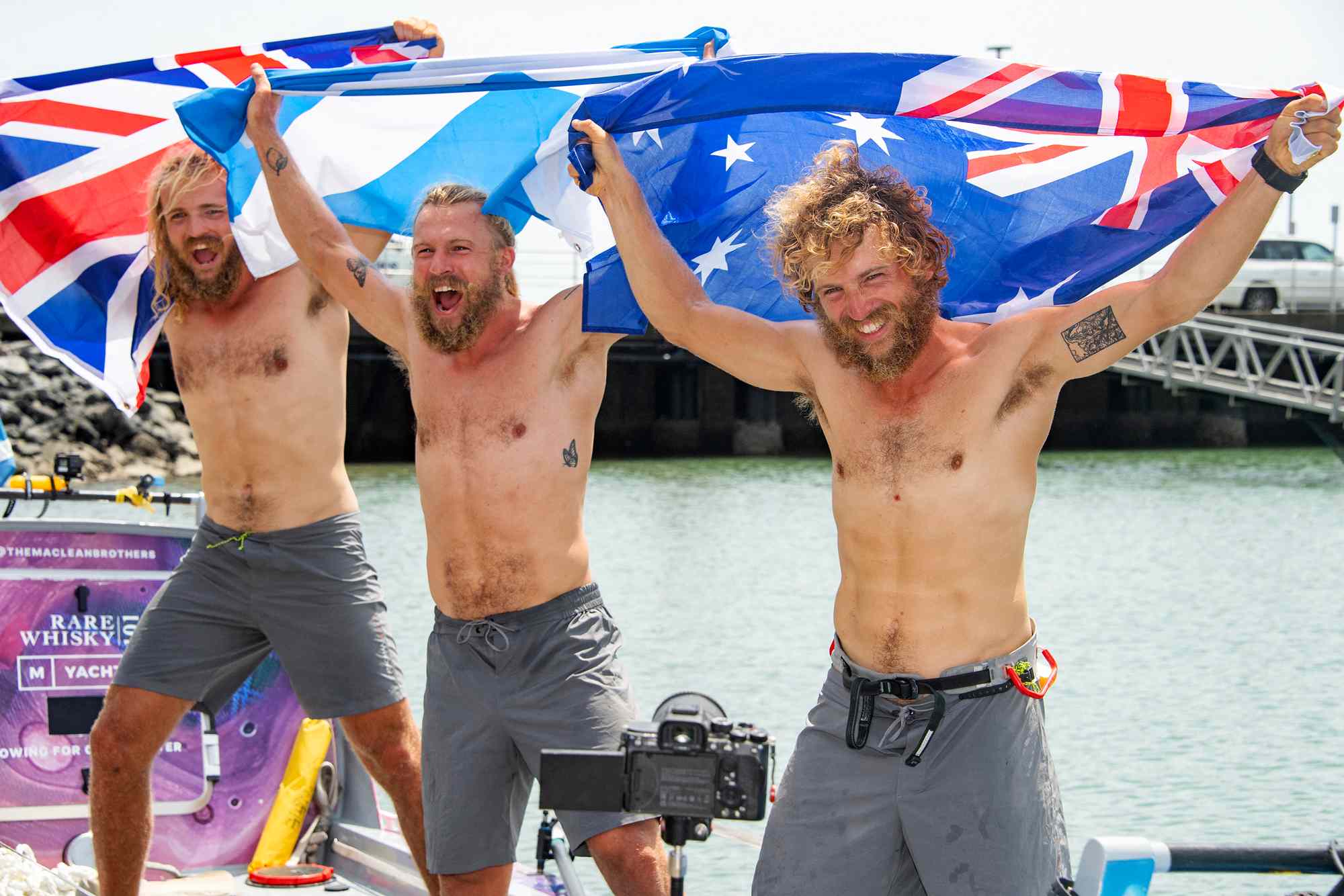 After Rowing Across the Pacific Ocean in 139 Days, These Record
