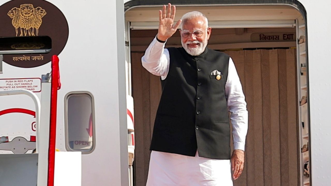 Modi @ 75: Prime Minister tops world approval charts with 75%, ahead of ...