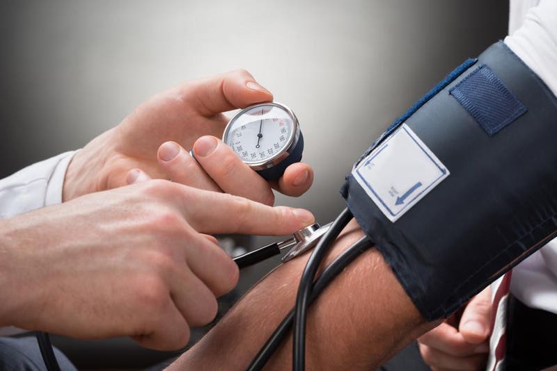 Low blood pressure (hypotension): Causes, symptoms and treatments