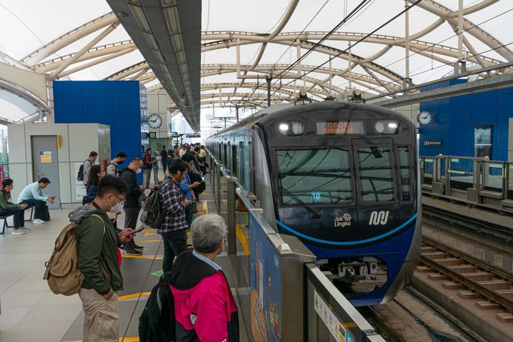 Cek Jadwal Operasional MRT, KRL, dan LRT Malam Tahun Baru 2026, Catat Jam Terakhir!