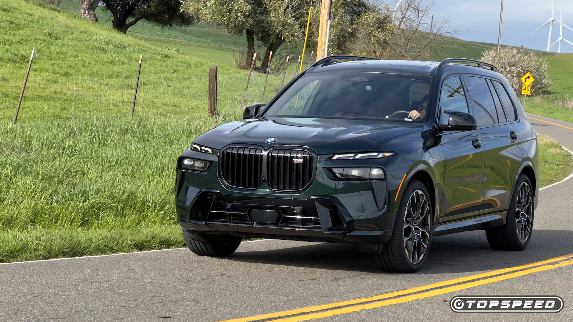 2025 BMW X7 M60i ExteriorLeft Front Profile View