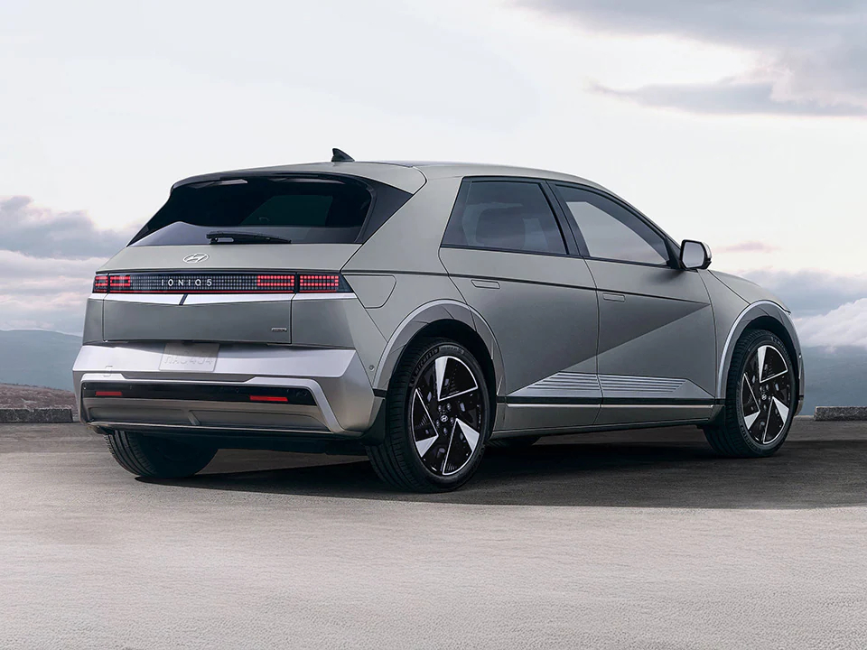 666.000 km insieme a un'elettrica: l'esempio che sfida il pregiudizio