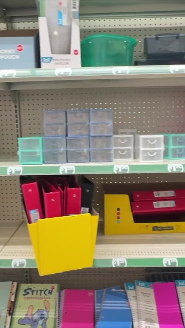 She buys Dollar Store containers for this GENIUS kitchen trick!