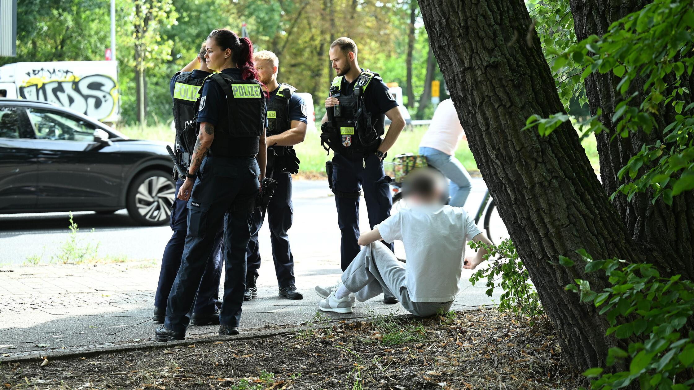 Unfall Berlin Junge Frau