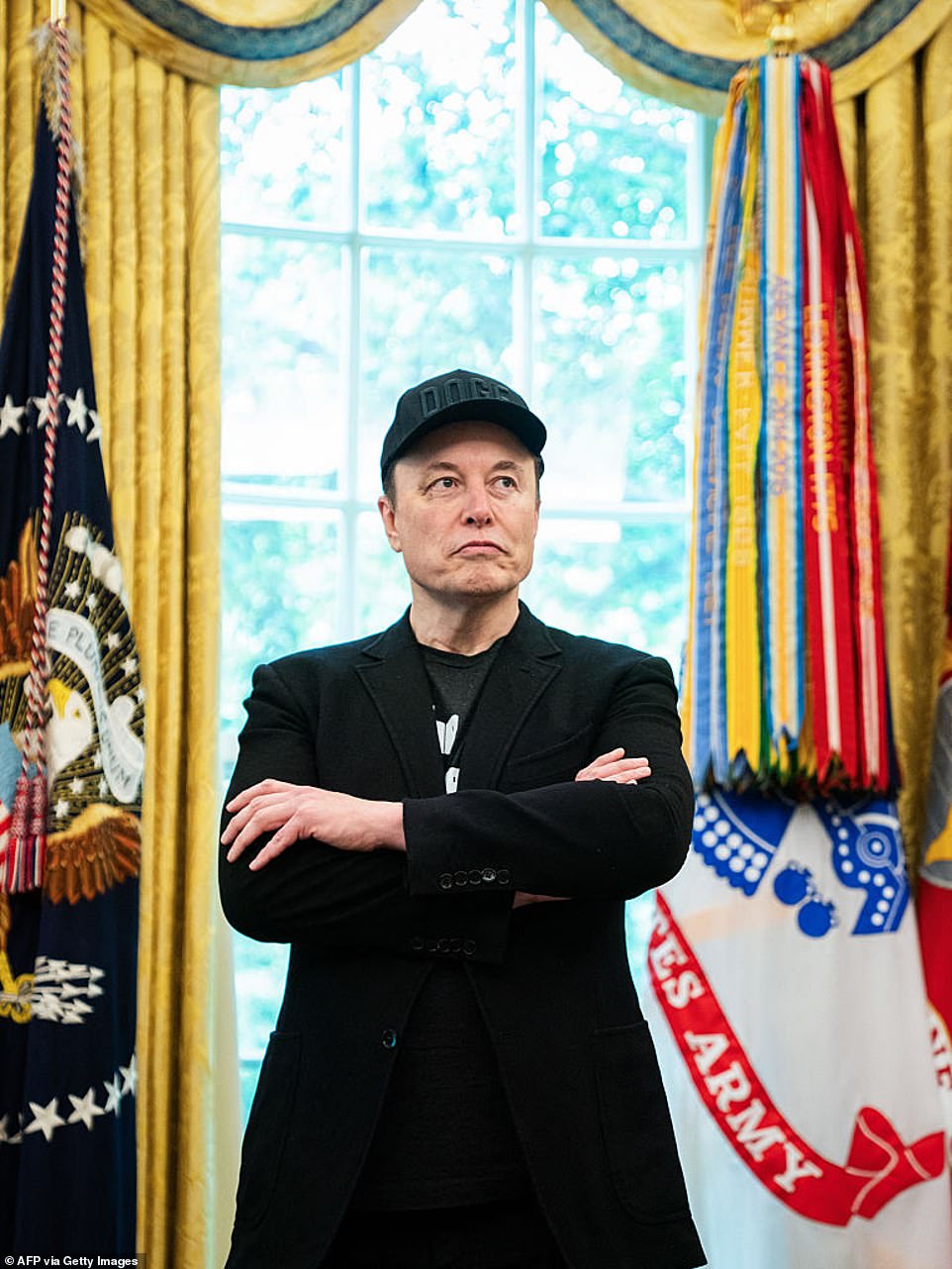 Trump to host tech titans at White House Rose Garden