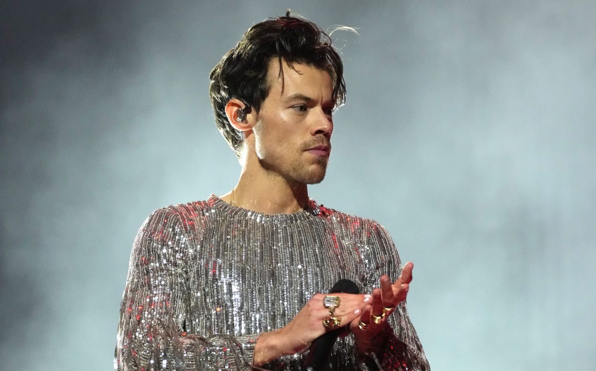 El cantante británico reapareció en público con un sorprendente cambio de imagen (Getty Images)